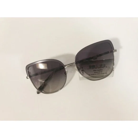 🌸New Fossil cat eye sunglass